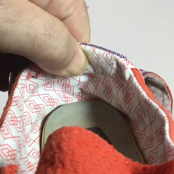 Hey Dude Aztec, Red Wendy Woman’s Size 10 - Picture 7 of 9